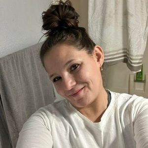Meet your Posher, Beronica
